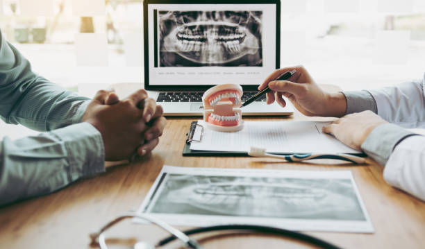Best Dentist for Tooth Abscess  in Sault Ste Marie, MI